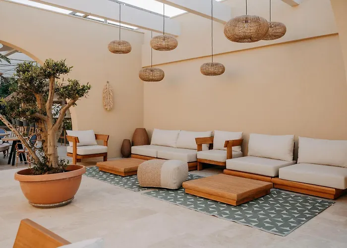 Toison D'or База отдыха 5*