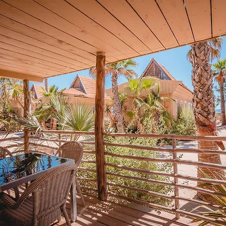 Toison D'or Kompleks wypoczynkowy 5*
